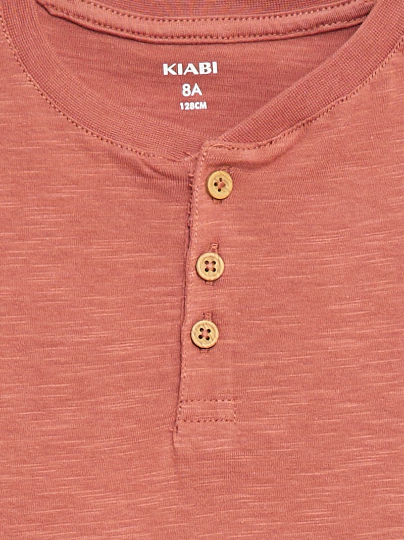 Camiseta con cuello tunecino Marron - Kiabi