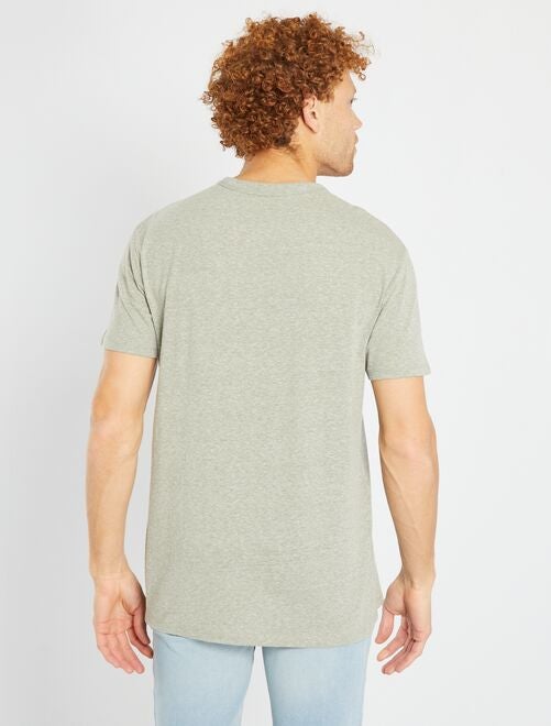 Camiseta con cuello alto - verde liquen - Kiabi - 8.00€