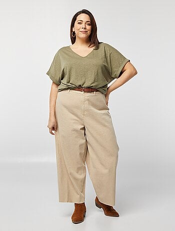 Camiseta con espalda de macramé