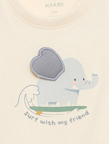 Camiseta con estampado animado