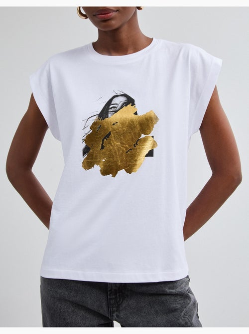 Camiseta con estampado de aluminio, mo fashion - Kiabi Camiseta con estampado de aluminio, mo fashion - Kiabi