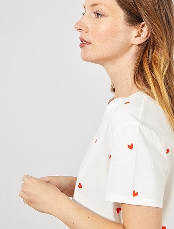 Camiseta con estampado de 'corazones' - Kiabi