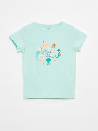 Camiseta con estampado de fantasía