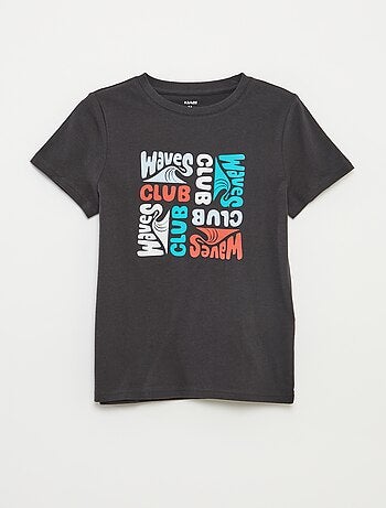 Camiseta con estampado de fantasía