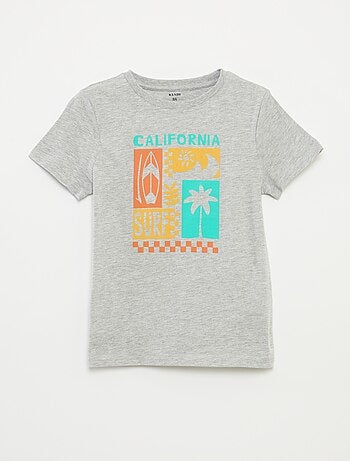 Camiseta con estampado de fantasía