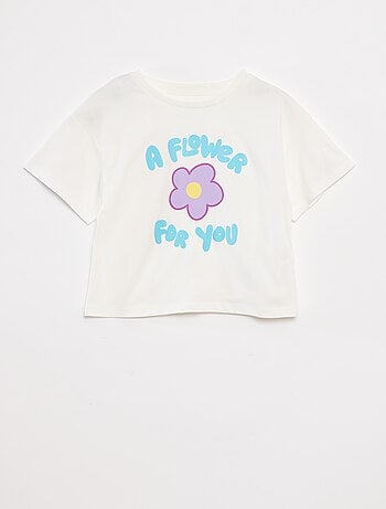 Camiseta con estampado en relieve