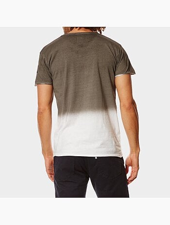 Camiseta con estampado tie and die