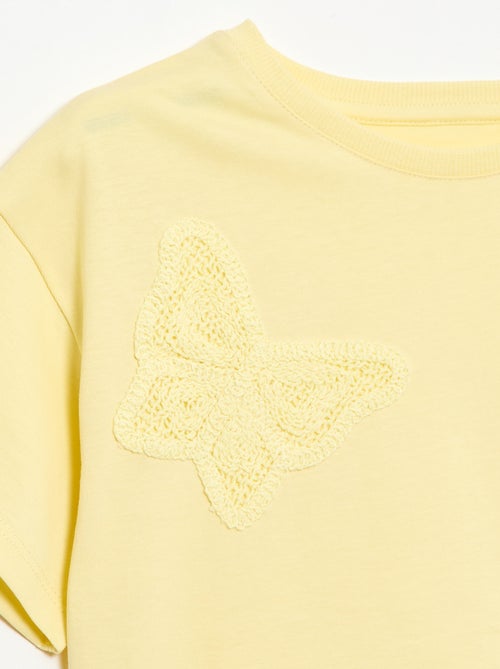 Camiseta con flores de macramé - Kiabi