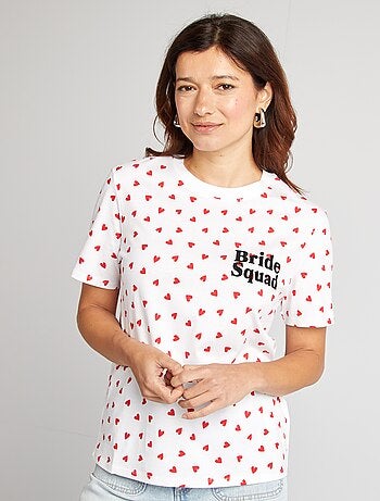 Camiseta con mensaje despedida de soltera