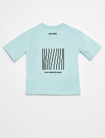 Camiseta con mensaje estampado