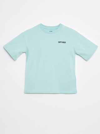 Camiseta con mensaje estampado