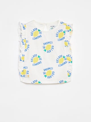 Camiseta con motivo y volantes en las sisas