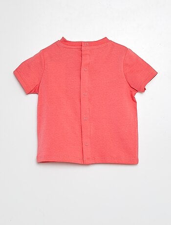 Camiseta con motivos bordados