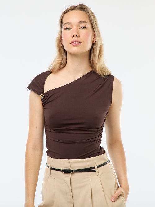 Camiseta con nudo y detalle de pedrería - Kiabi