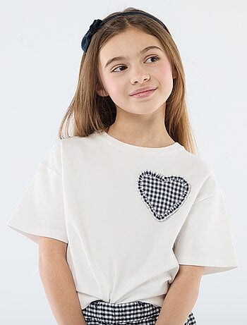 Camiseta con parche de vichy