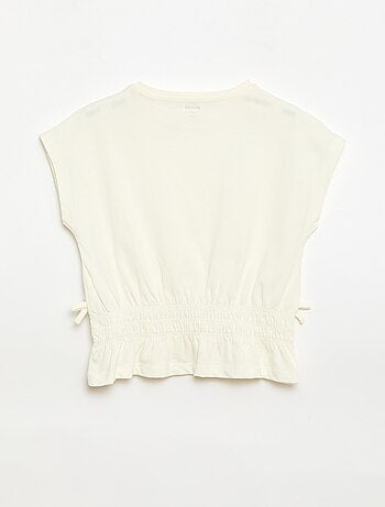 Camiseta con pieza fruncida y lazos en la cintura