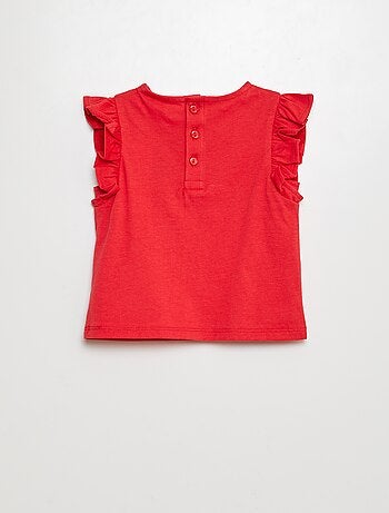 Camiseta con volantes en las sisas