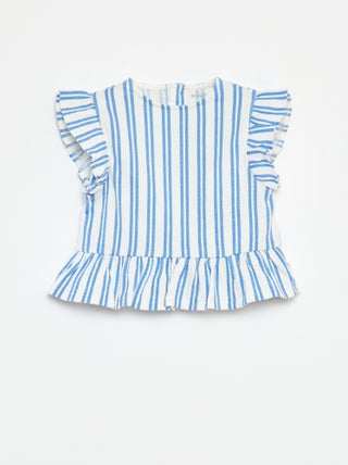 Camiseta con volantes y estampado