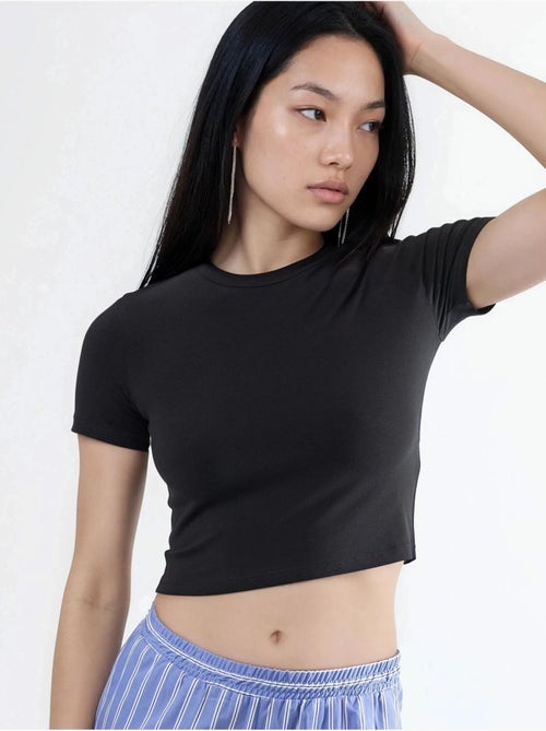 Camiseta corta con cuello redondo busem - Kiabi