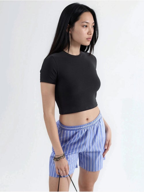 Camiseta corta con cuello redondo busem - Kiabi