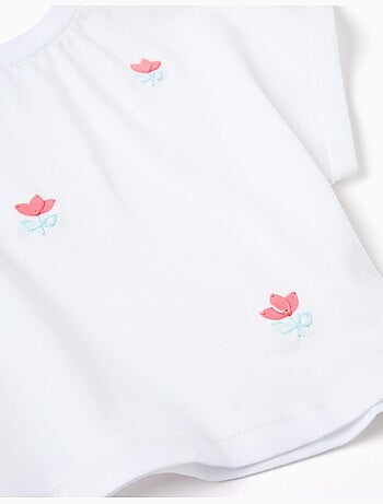 Camiseta corta de algodón con flores de lentejuelas