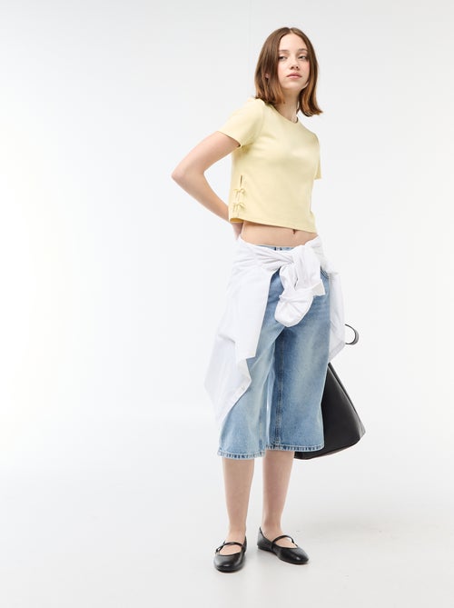 Camiseta corta de canalé con nudos - Kiabi