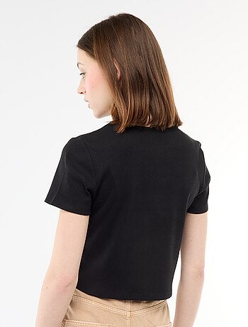 Camiseta corta de canalé con nudos