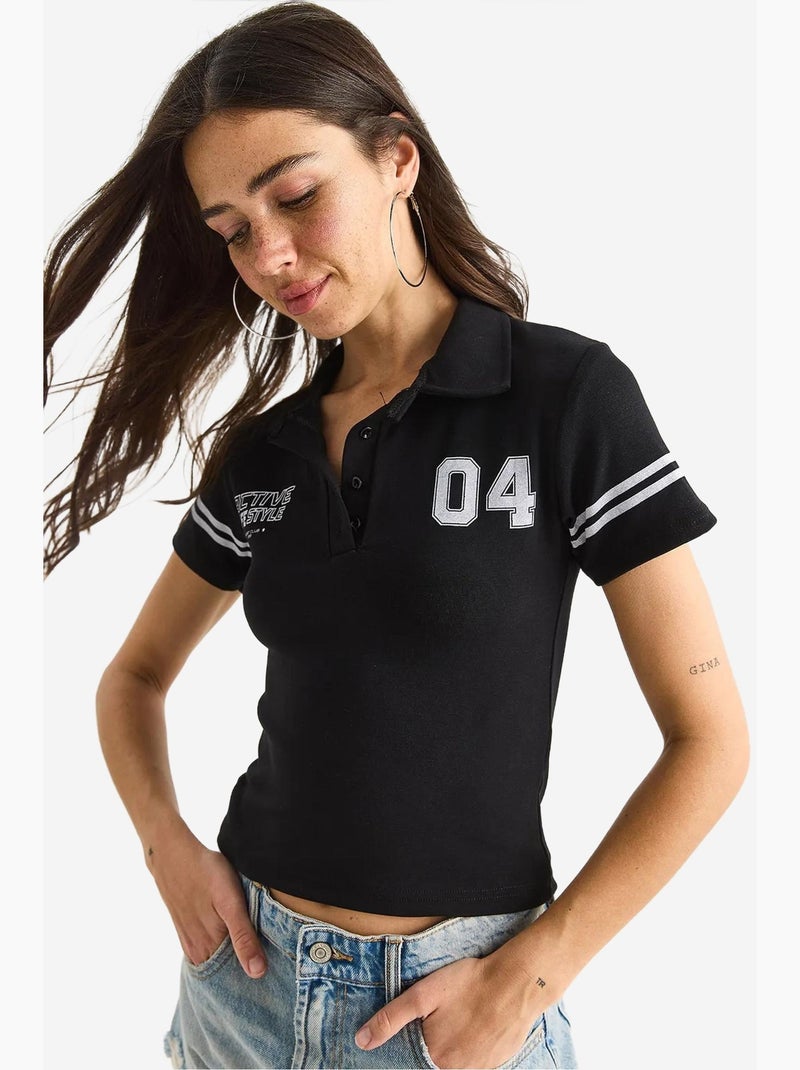 Camiseta corta de manga corta con cuello polo y estampado lucci Negro - Kiabi