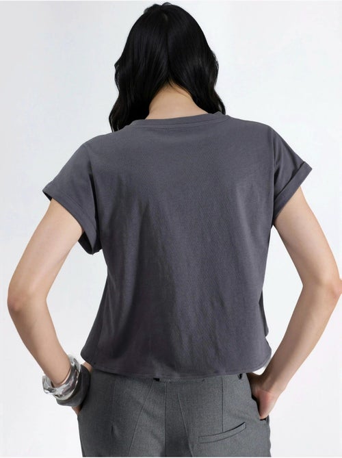Camiseta corta estampada con detalle de ribete hiccup - Kiabi