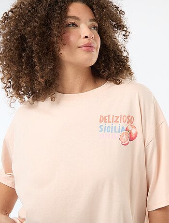 Camiseta corte oversize de manga corta