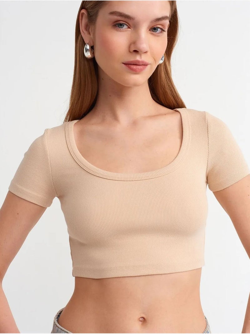 Camiseta crop acanalada de mujer dilvin Beige natural - Kiabi
