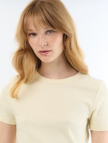 Camiseta crop básica