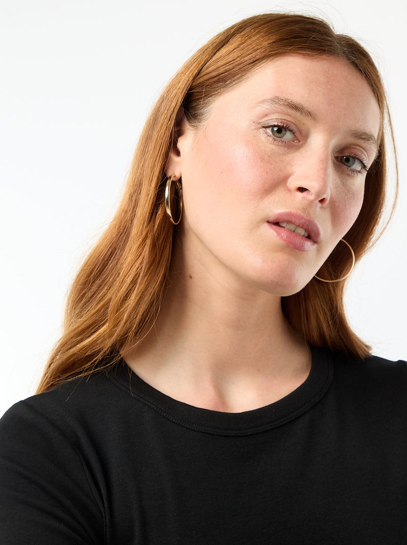 Camiseta crop básica Negro - Kiabi