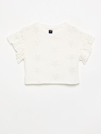 Camiseta crop con bordado inglés