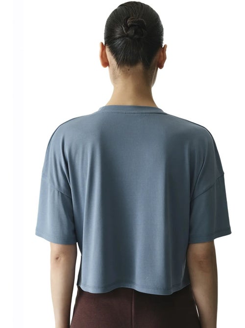 Camiseta crop de modal con abertura penti - Kiabi