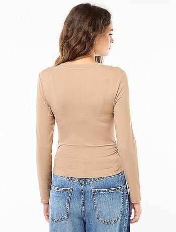 Camiseta cropped de efecto arrugado