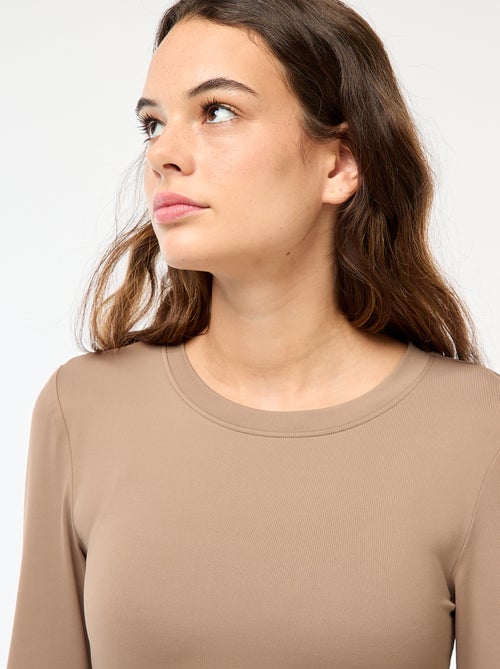 Camiseta cropped de efecto arrugado - Kiabi