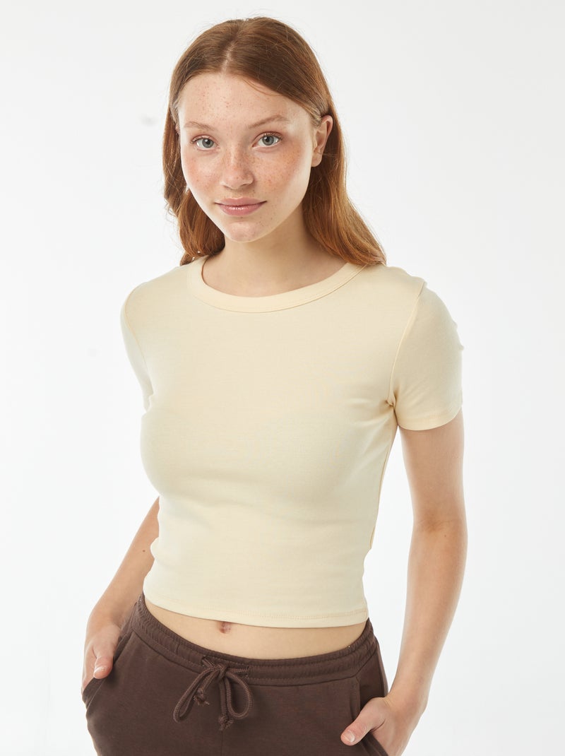 Camiseta cropped de manga corta Beige - Kiabi