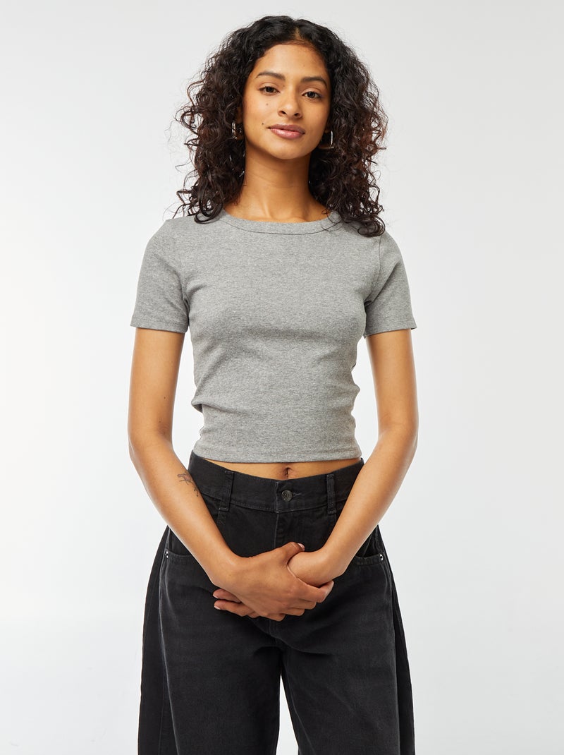 Camiseta cropped de manga corta Gris - Kiabi