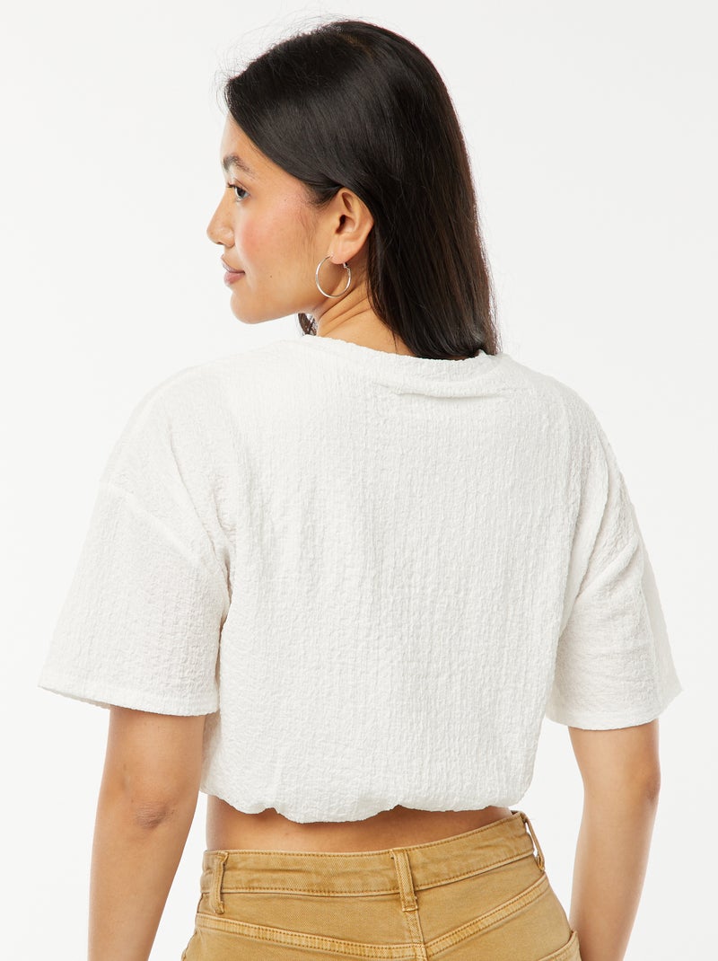 Camiseta cropped de punto gofrado BLANCO - Kiabi