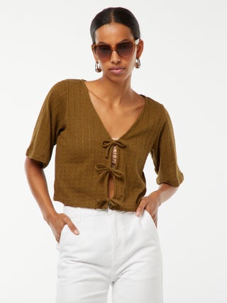 Camiseta cropped de punto pointelle calado