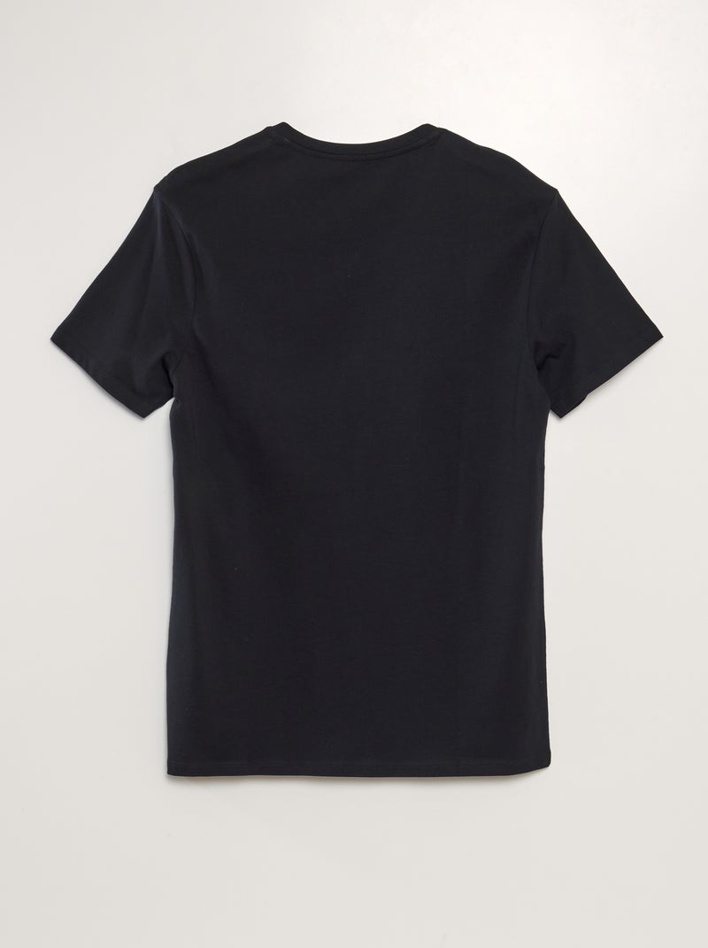 Camiseta cuello en pico negro - Kiabi