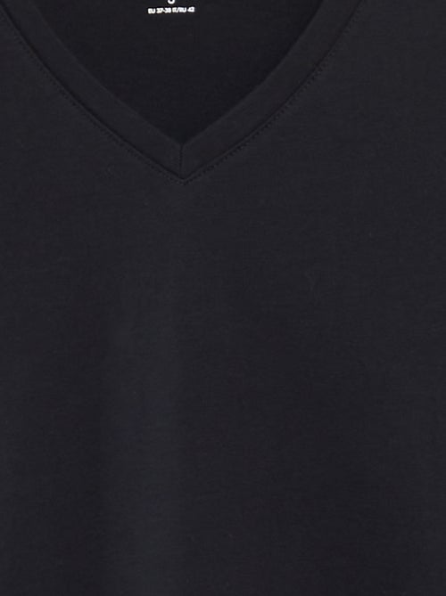 Camiseta cuello en pico - Kiabi