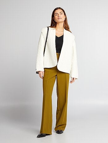 Camiseta cuello en pico