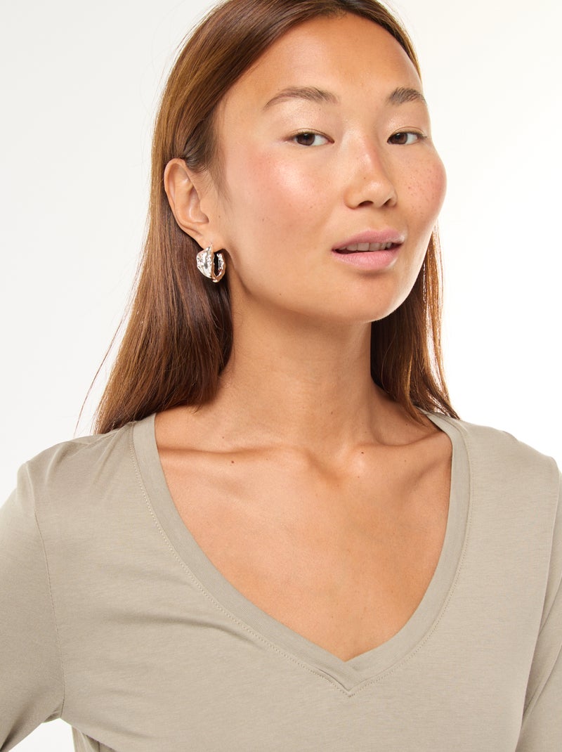 Camiseta cuello en pico Verde - Kiabi