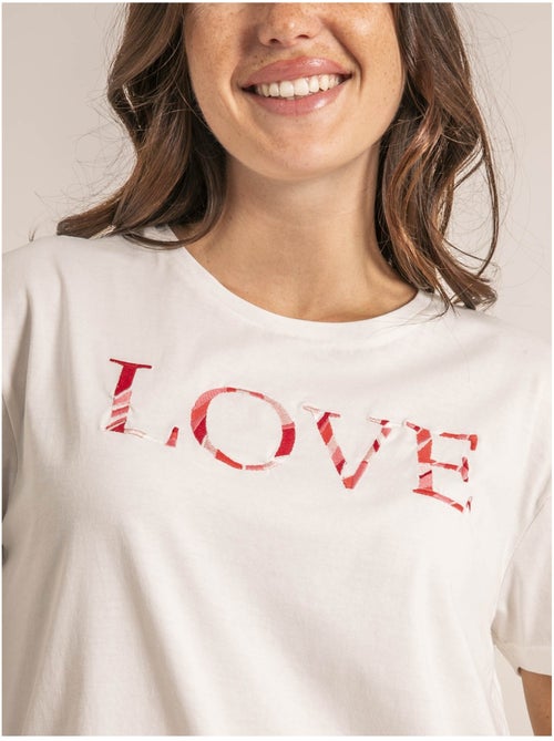 Camiseta cuello redondo con mensaje FAKO - Kiabi