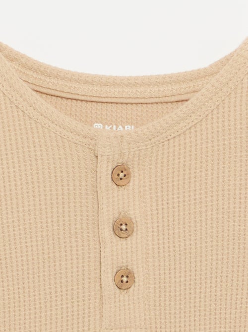 Camiseta cuello tunecino - Kiabi