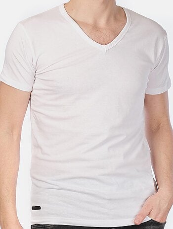 Camiseta cuello V unido