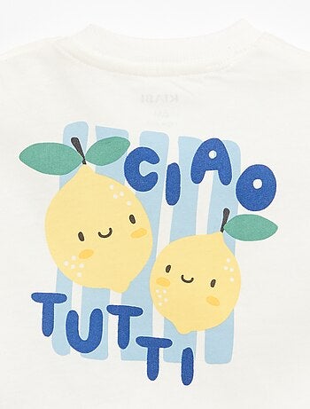 Camiseta de algodón con bordado en el pecho