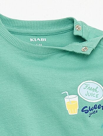 Camiseta de algodón con bordado en el pecho